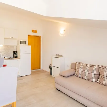 Magdalena With Mountain And Seaview Apartment Metajna Room photo