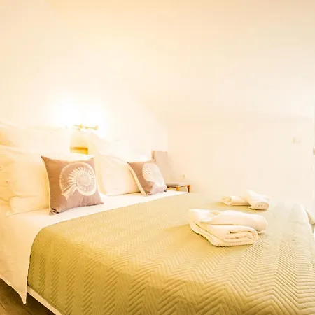 Magdalena With Mountain And Seaview Apartment Metajna Room photo